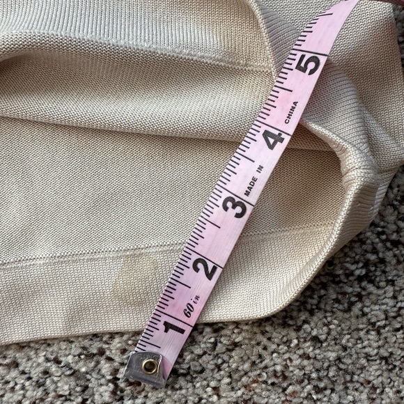 Vintage Givenchy Sport cream turtleneck sweater, size 40 - Picture 14 of 16